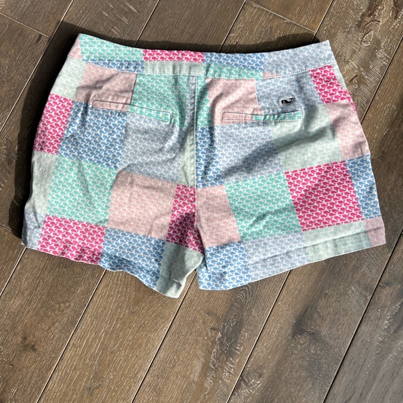 Vineyard vines shorts sz8 - Picture 2 of 3